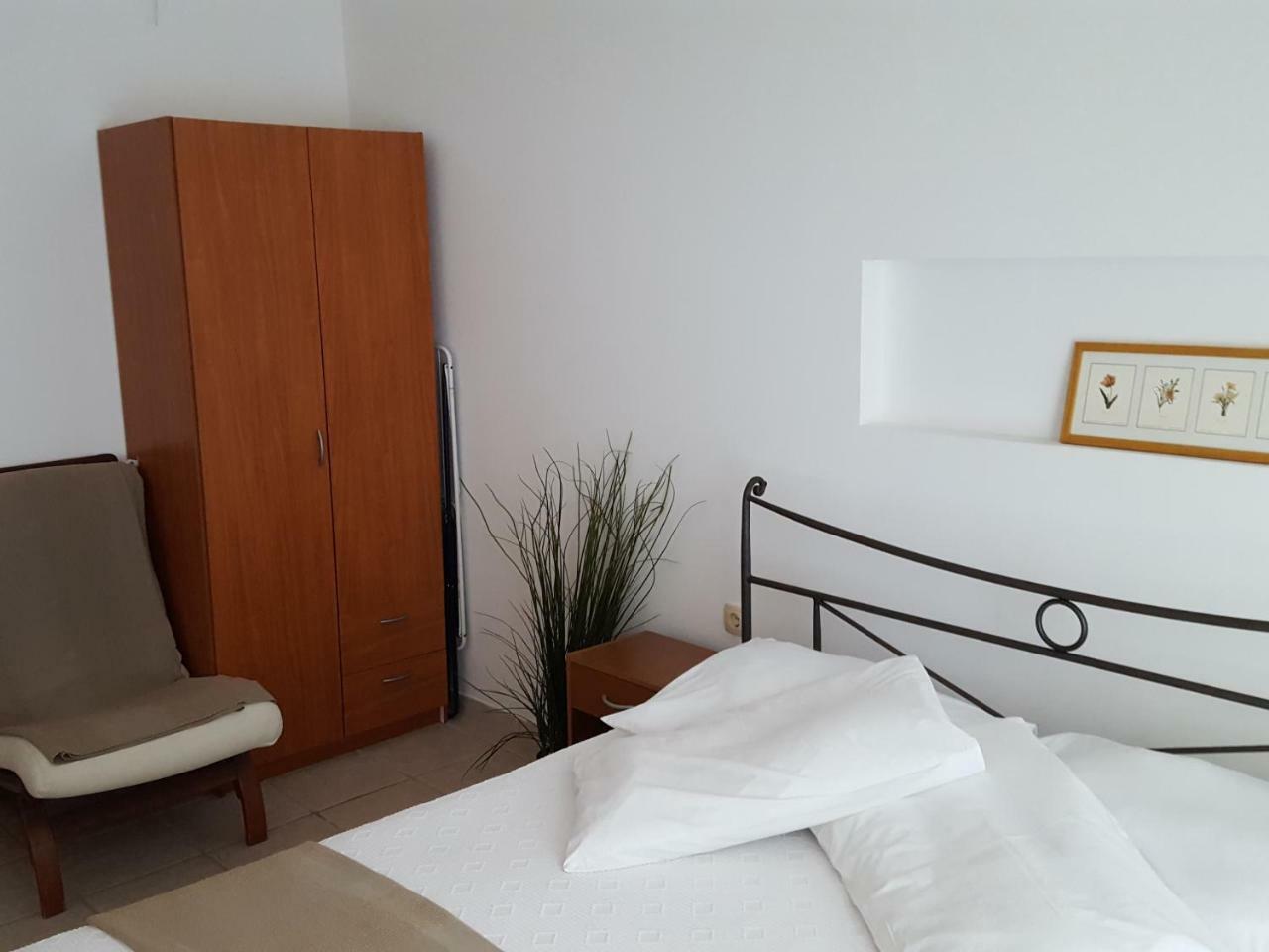 Apartmani Katja โอมิช ภายนอก รูปภาพ