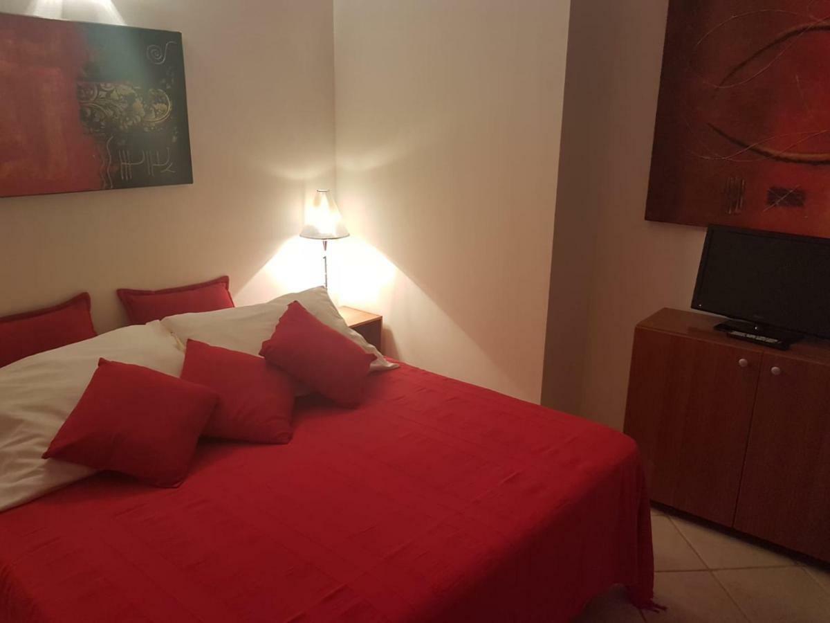 Apartmani Katja โอมิช ภายนอก รูปภาพ